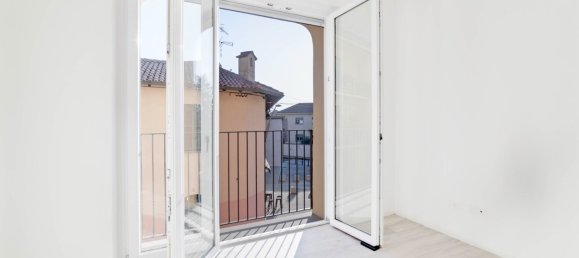 3غرفة شقة في Samarate, Italy رقم 207535 13