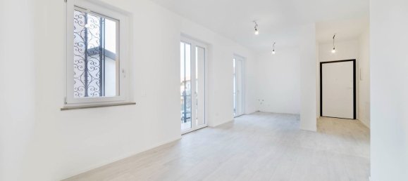 3غرفة شقة في Samarate, Italy رقم 207535 17