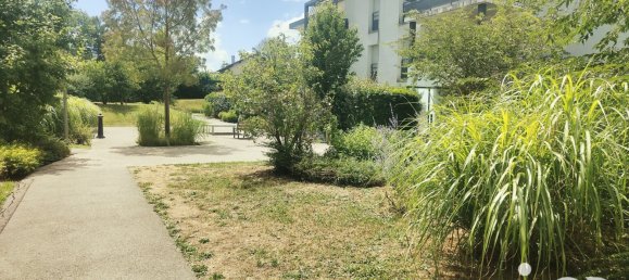 2 bedrooms Apartment in Viry, France No. 300909 9