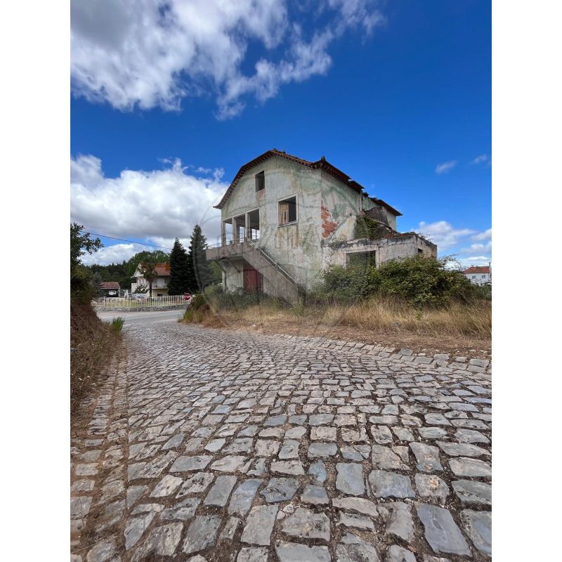 4 bedrooms House in Macas de Dona Maria, Portugal No. 171288