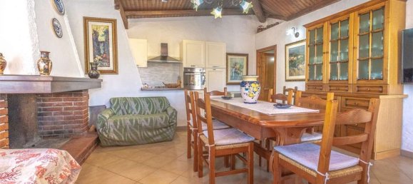 5 bedrooms Villa in Olbia, Italy No. 319689 4