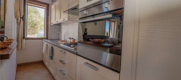 5 bedrooms Villa in Olbia, Italy No. 319689 5