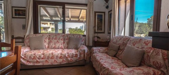 5 bedrooms Villa in Olbia, Italy No. 319689 3