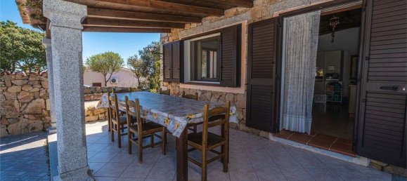 5 bedrooms Villa in Olbia, Italy No. 319689 8