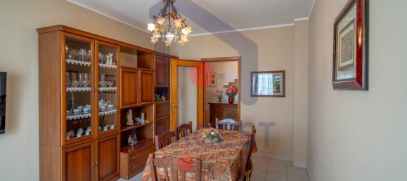 2 bedrooms Apartment in Poirino, Italy No. 67812 5