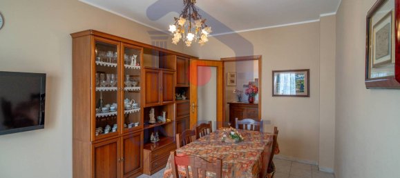 2 bedrooms Apartment in Poirino, Italy No. 67812 3