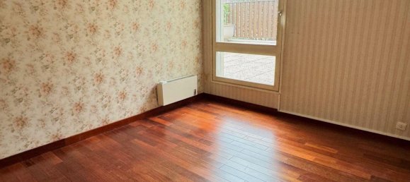 2 Schlafzimmer Wohnung in Bondoufle, France, Nr. 173460 4