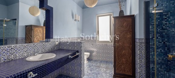 Villa de 4 dormitorios en Mazara del Vallo, Italy No. 376609 23