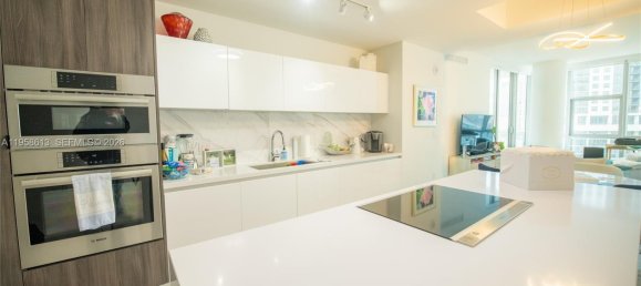 Propriedade comercial T3 em Miami, EUA N.º 615520 9