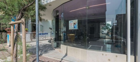 عقار تجاري في Misano Adriatico, Italy 80متر مربع رقم 291985 21