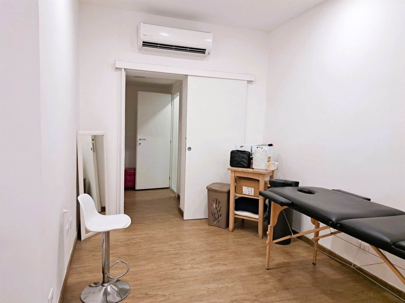  عقار تجاري في Legnago, Italy 35متر مربع رقم 68152