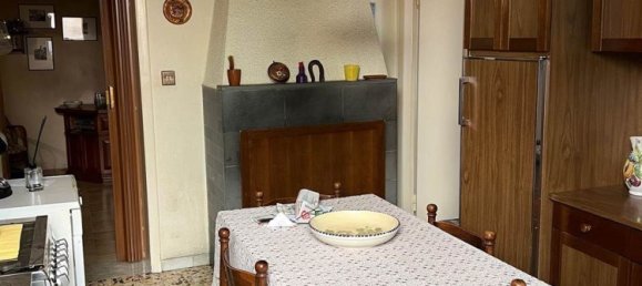 Apartamento de 9 divisões em Foiano della Chiana, Italy N.º 177055 8
