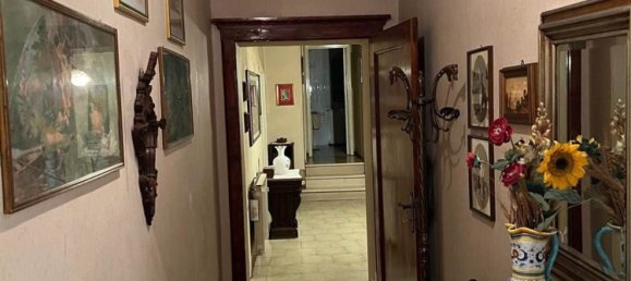 Apartamento de 9 divisões em Foiano della Chiana, Italy N.º 177055 7