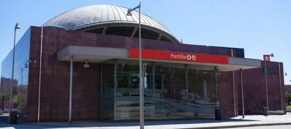 Apartamento de 4 dormitorios en Zaragoza, Spain No. 62056 49