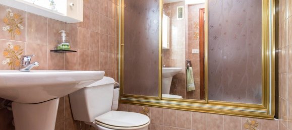 Apartamento de 4 dormitorios en Zaragoza, Spain No. 62056 34