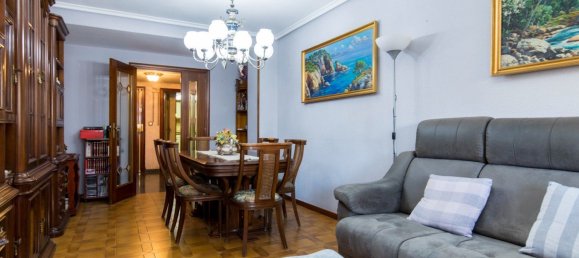 Apartamento de 4 dormitorios en Zaragoza, Spain No. 62056 10