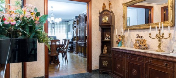 Apartamento de 4 dormitorios en Zaragoza, Spain No. 62056 4