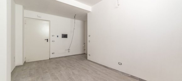 2-Zimmer Wohnung in Guidonia Montecelio, Italy, Nr. 270264 4