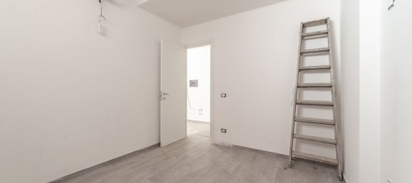 2-Zimmer Wohnung in Guidonia Montecelio, Italy, Nr. 270264 10