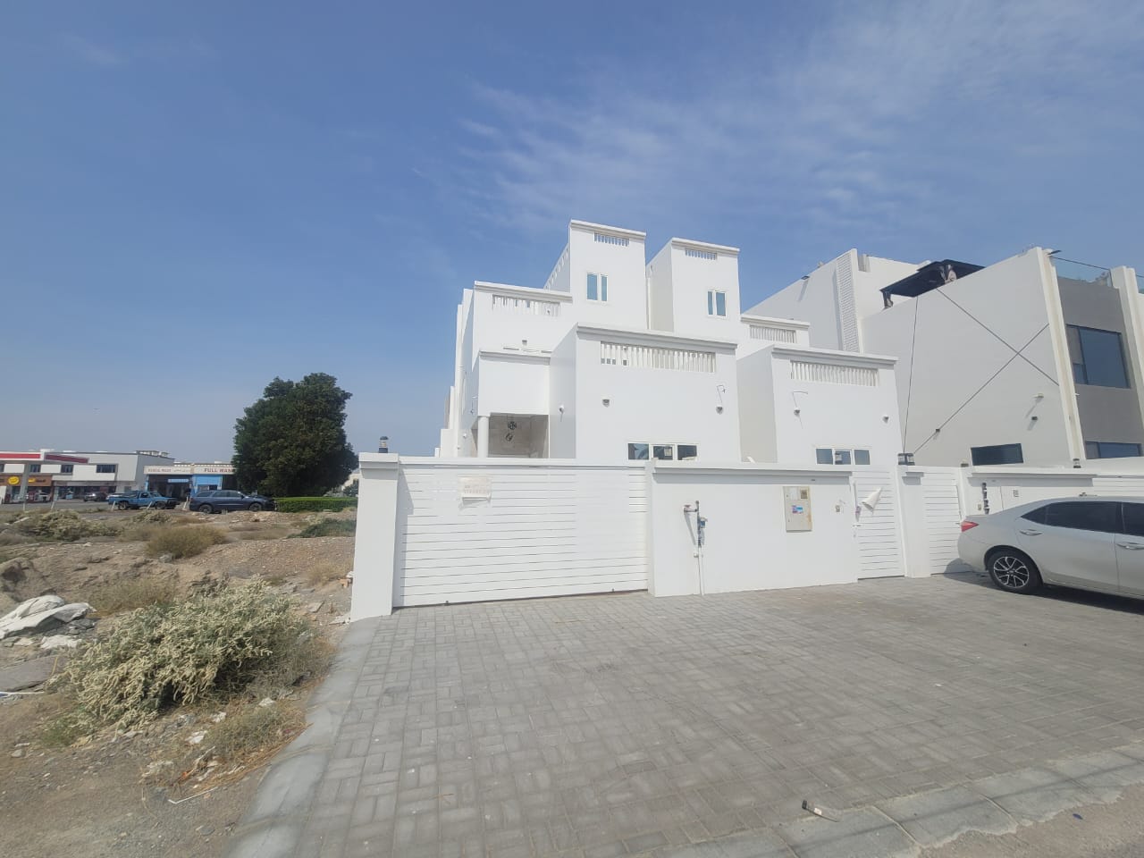 Villa de 5 dormitorios en Muscat, Oman No. 1727