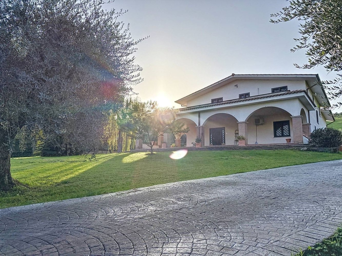 Villa de 8 divisões em Fiano Romano, Italy N.º 148952