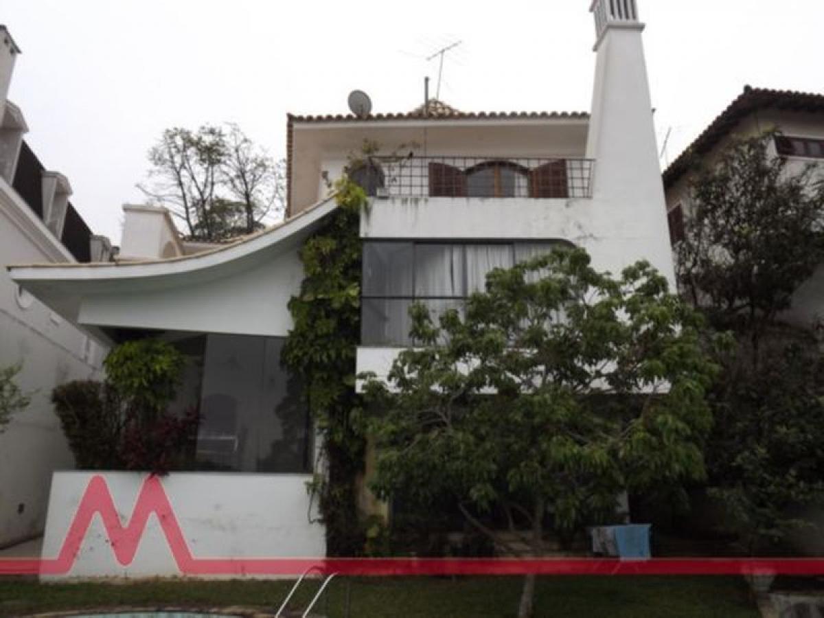 Дом с 4 спальнями в Сан-Паулу, Бразилия № 587852