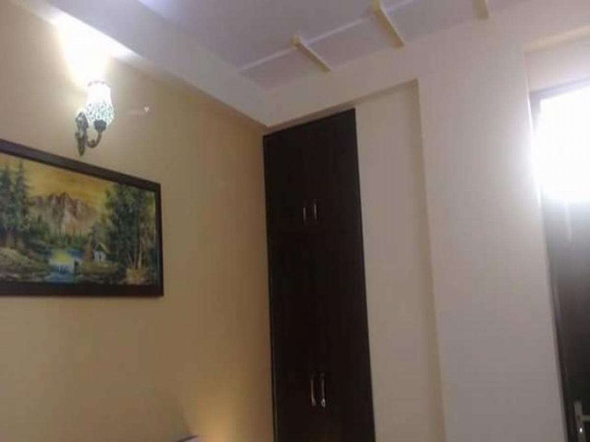 2 bedrooms House in Ghaziabad, India No. 52143