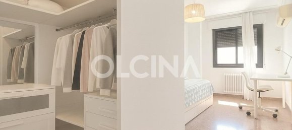 4 bedrooms Apartment in Alicante, Spain No. 189837 6