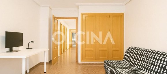 4 bedrooms Apartment in Alicante, Spain No. 189837 10