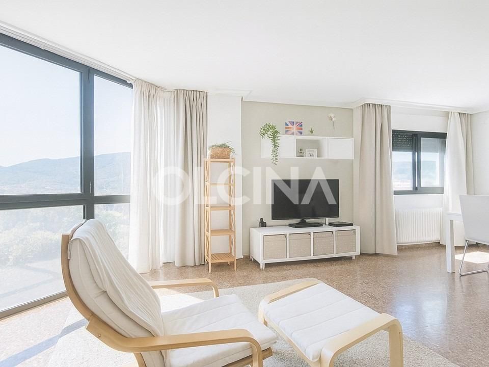 4 bedrooms Apartment in Alicante, Spain No. 189837