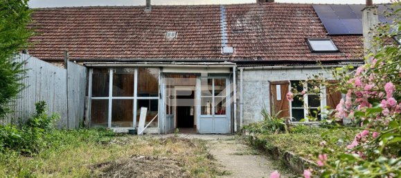 2 bedrooms House in Fismes, France No. 74263 14