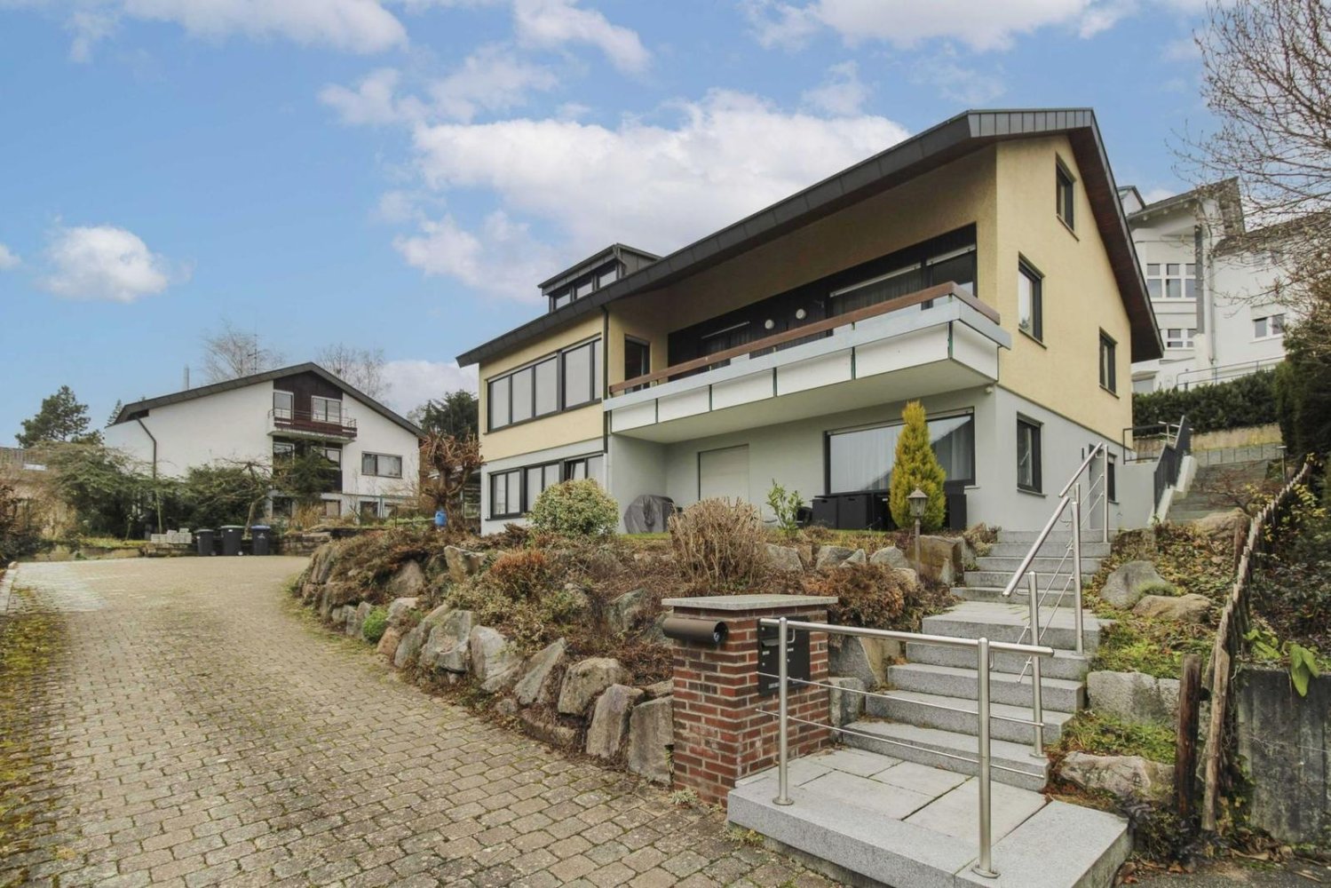 5 bedrooms House in Baden-Wurttemberg, Germany No. 67608