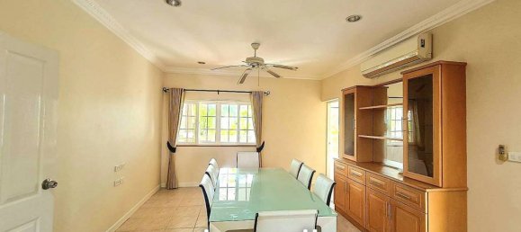 Кафе / ресторан с 6 спальнями в Саттахип, Таиланд № 15459 3