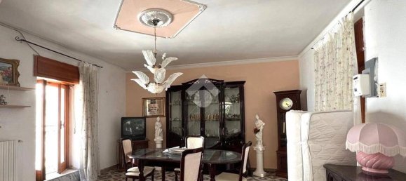 2 bedrooms House in Altamura, Italy No. 278662 3