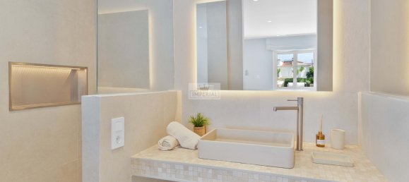 Adosado de 4 dormitorios en Empuriabrava, Spain No. 154032 19