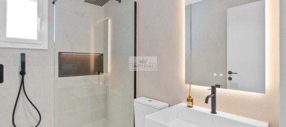 Adosado de 4 dormitorios en Empuriabrava, Spain No. 154032 17