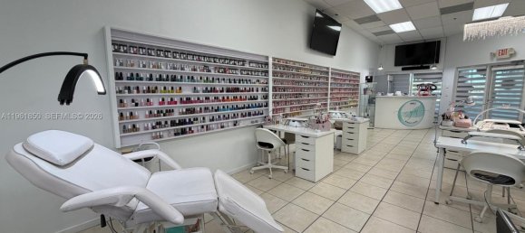  قطعة أرض في Miami, USA رقم 615677 7