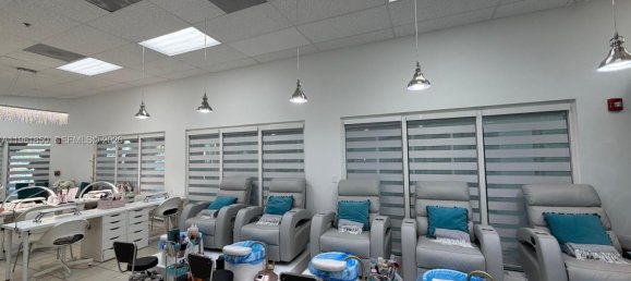 قطعة أرض في Miami, USA رقم 615677 11