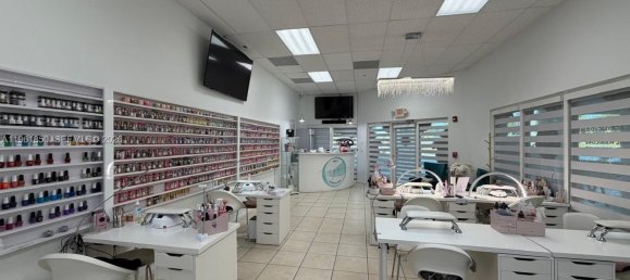  قطعة أرض في Miami, USA رقم 615677 10