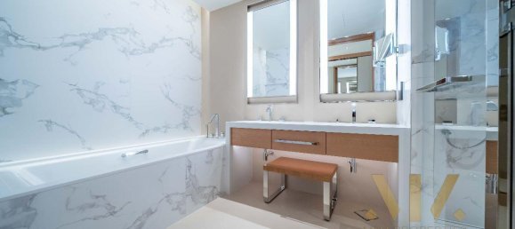 2 bedrooms Apartment in Downtown Dubai (Downtown Burj Dubai), UAE No. 32383 18