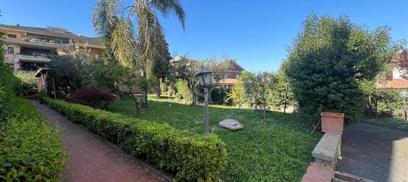 5 bedrooms Villa in Rome, Italy No. 320061 21