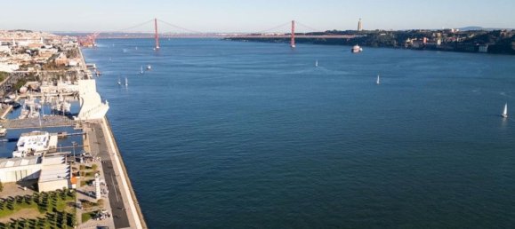 3 bedrooms Apartment in Lisbon, Portugal No. 115671 5