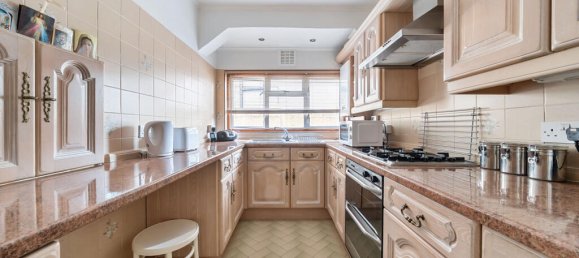 Квартира с 3 спальнями в Лондон, Великобритания № 7705 4