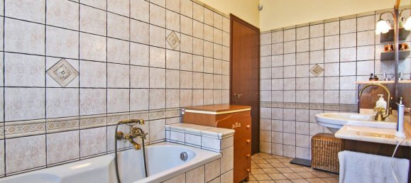 3-Zimmer Villa in Cogliate, Italy, Nr. 289880 26