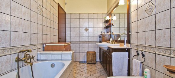 3-Zimmer Villa in Cogliate, Italy, Nr. 289880 25