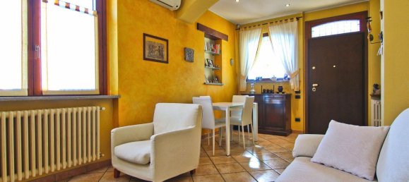 3-Zimmer Villa in Cogliate, Italy, Nr. 289880 8