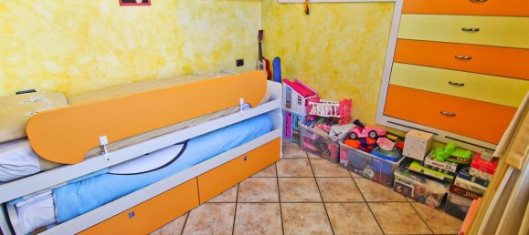 3-Zimmer Villa in Cogliate, Italy, Nr. 289880 33