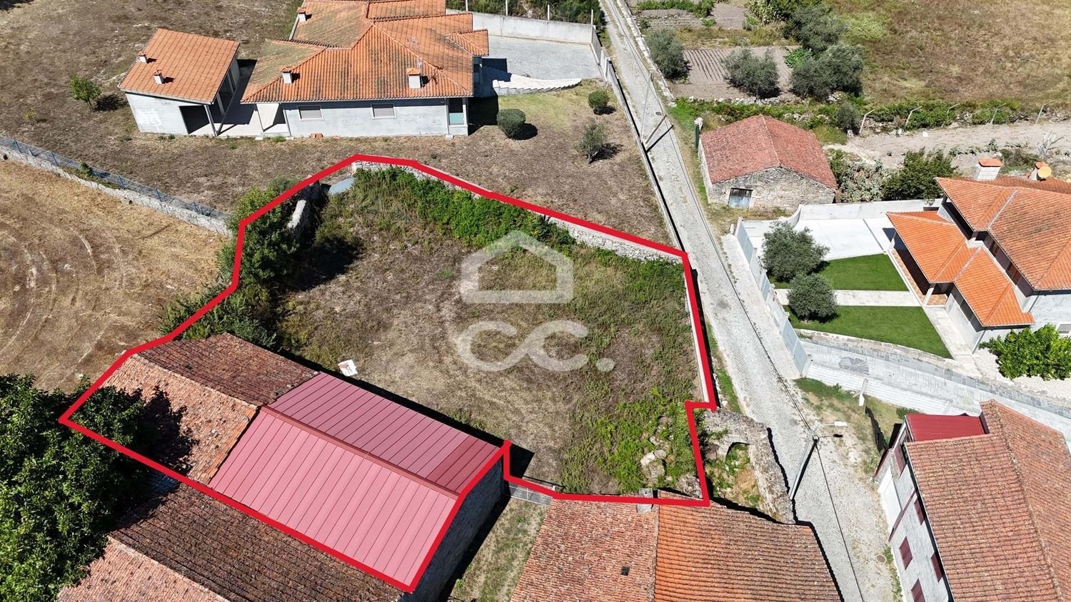 734m² Land in Chaves, Portugal No. 240725