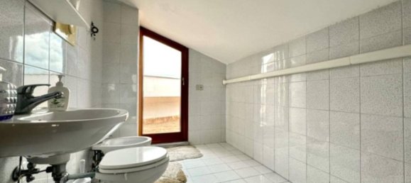 4-Zimmer Penthouse in Rome, Italy, Nr. 42041 13