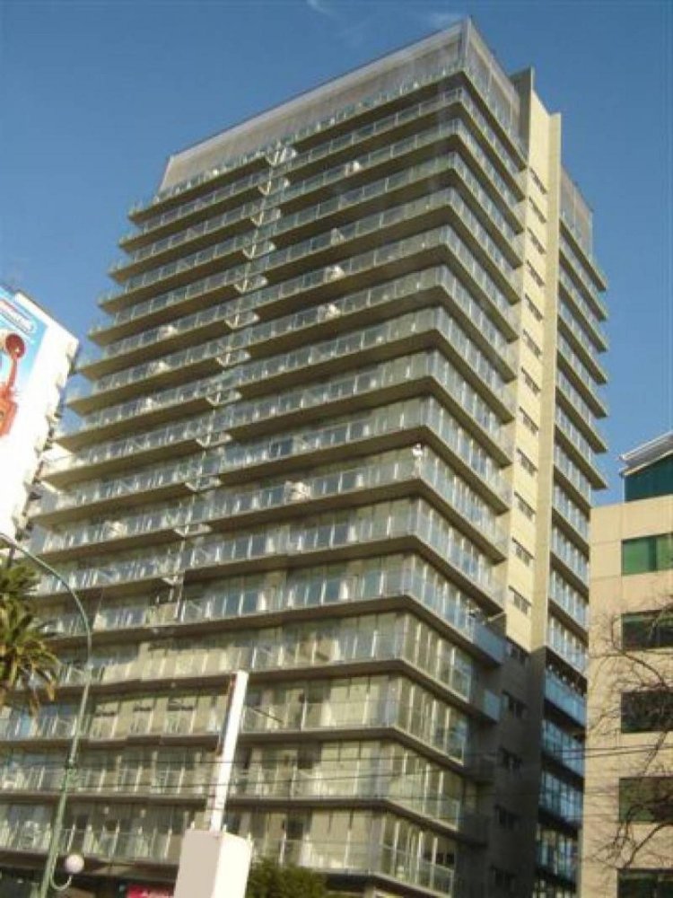 2 bedrooms Apartment in Vicente Lopez, Argentina No. 6847